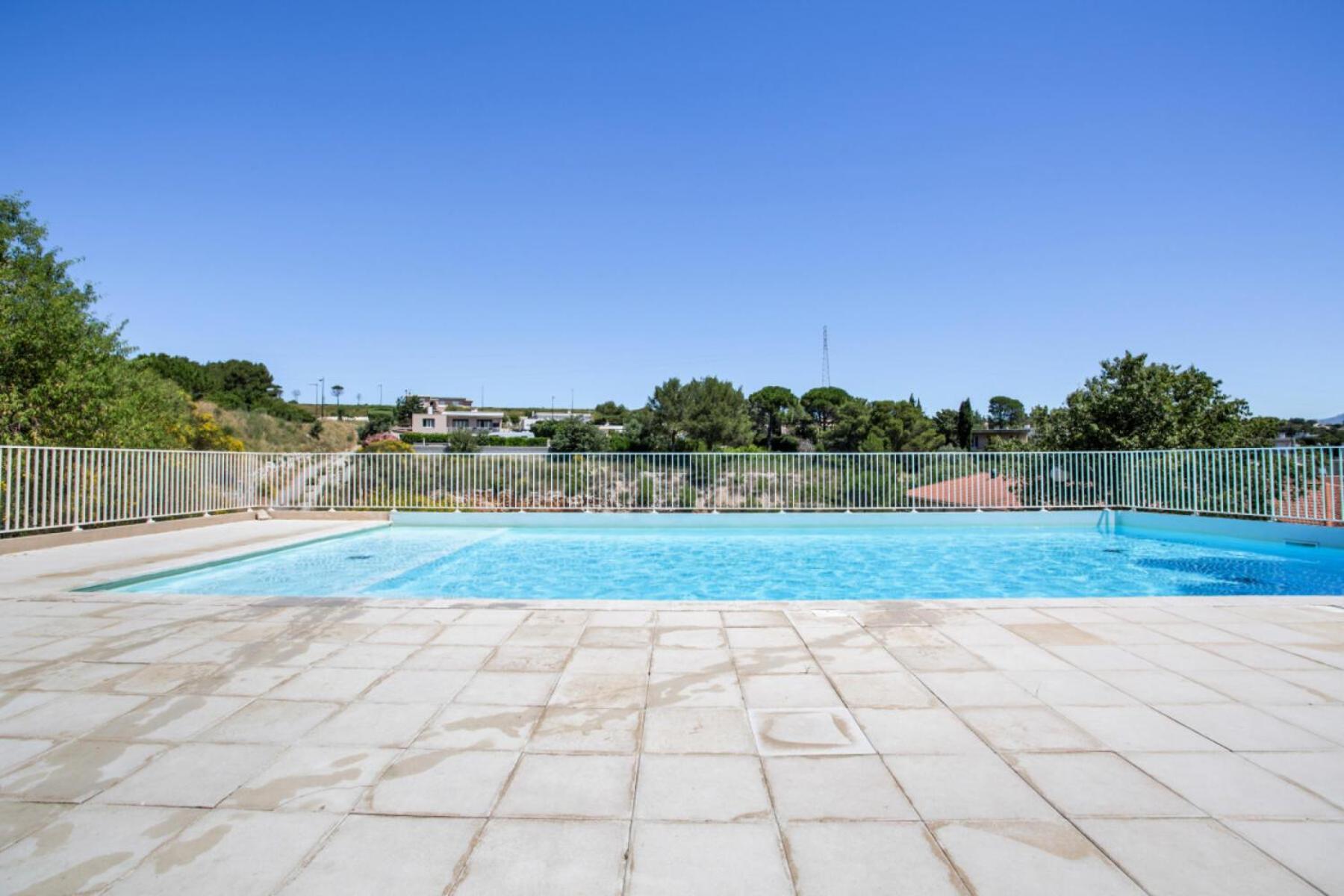 Résidence Debussy - maeva Home - Appartement 2 Pièces 4 Personnes - Budget 39 Carnoux-en-Provence Extérieur photo